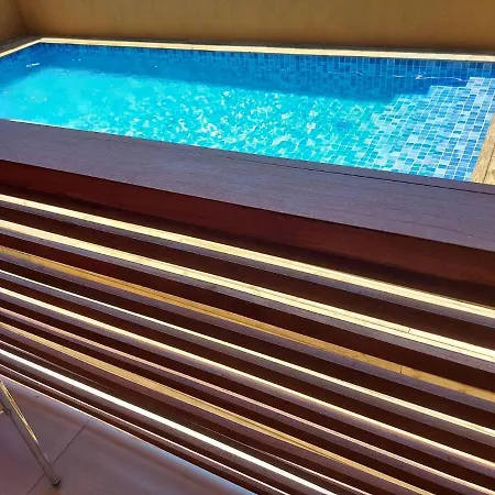 Mamangua Beach Retreat: Seaside Flat with Pool and Gourmet Amenities Paraty Exterior photo