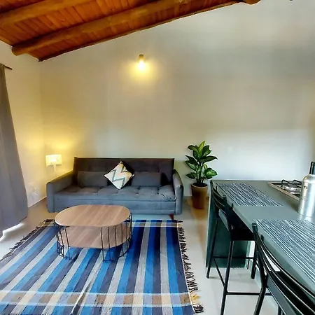 Mamangua Beach Retreat: Seaside Flat with Pool and Gourmet Amenities Paraty Exterior photo
