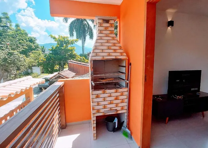 Mamanguá - Flat com Piscina, 50mts da praia, cozinha gourmet, churrasqueira privativa, ar con, WiFi, netflix, garagem